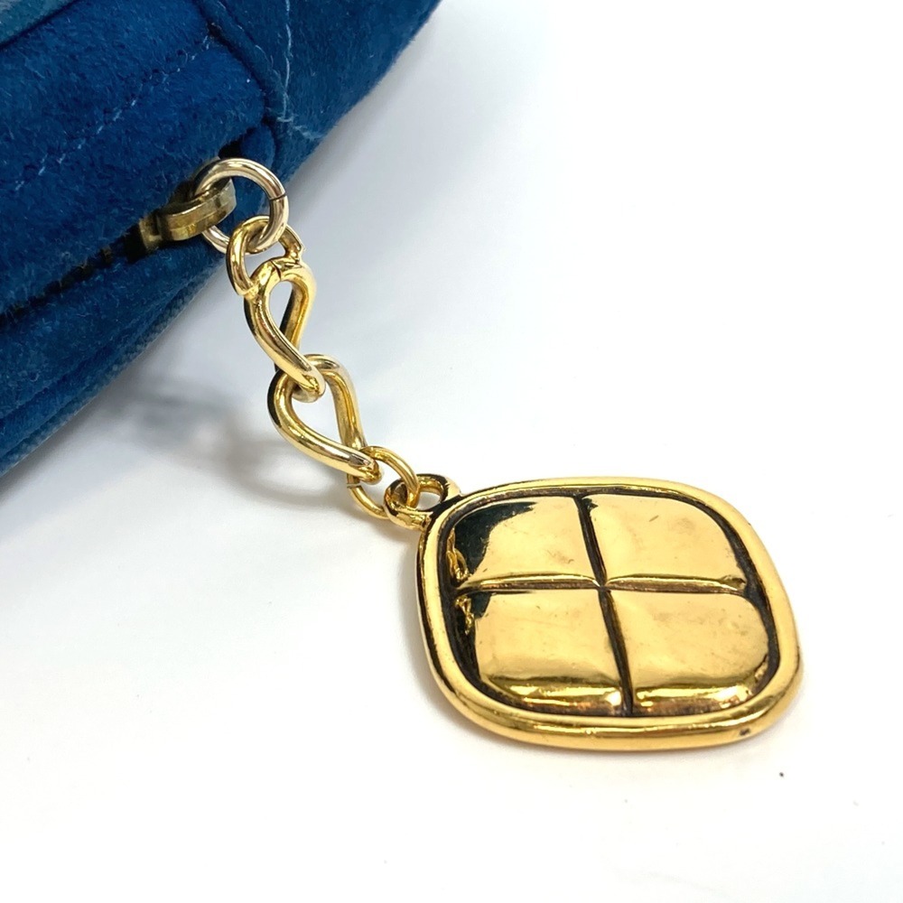 CHANEL Bag - Picture 10 of 16